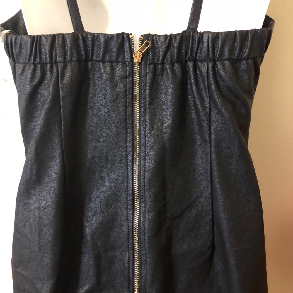 ❌SOLD❌Sexy Black Faux Leather Body Con Dress - Picture 5 of 8
